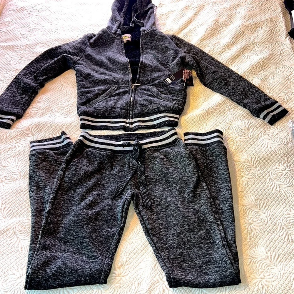 🔥JUNIOR’S MELANGE, FAUX SHERPA LINED HOODIE AND JOGGER SET SIZE SMALL